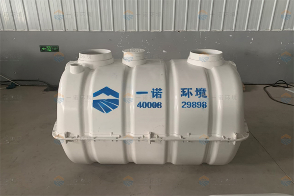 農(nóng)村廁所改造中用到的玻璃鋼化糞池有什么優(yōu)勢(shì)? 農(nóng)村廁所改造中用到的玻璃鋼化糞池有什么優(yōu)勢(shì)?